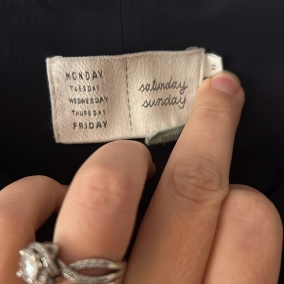 Anthropologie Navy Keyhole Leggings • XS • Active / Athleisure / Yoga - Picture 3 of 4